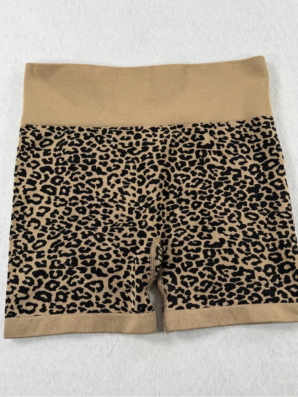 BLAKELEY Cheetah Biker Short Workout Seamless Leopard Size S/M Matching Set
